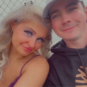 Meet your Posher, Kensie